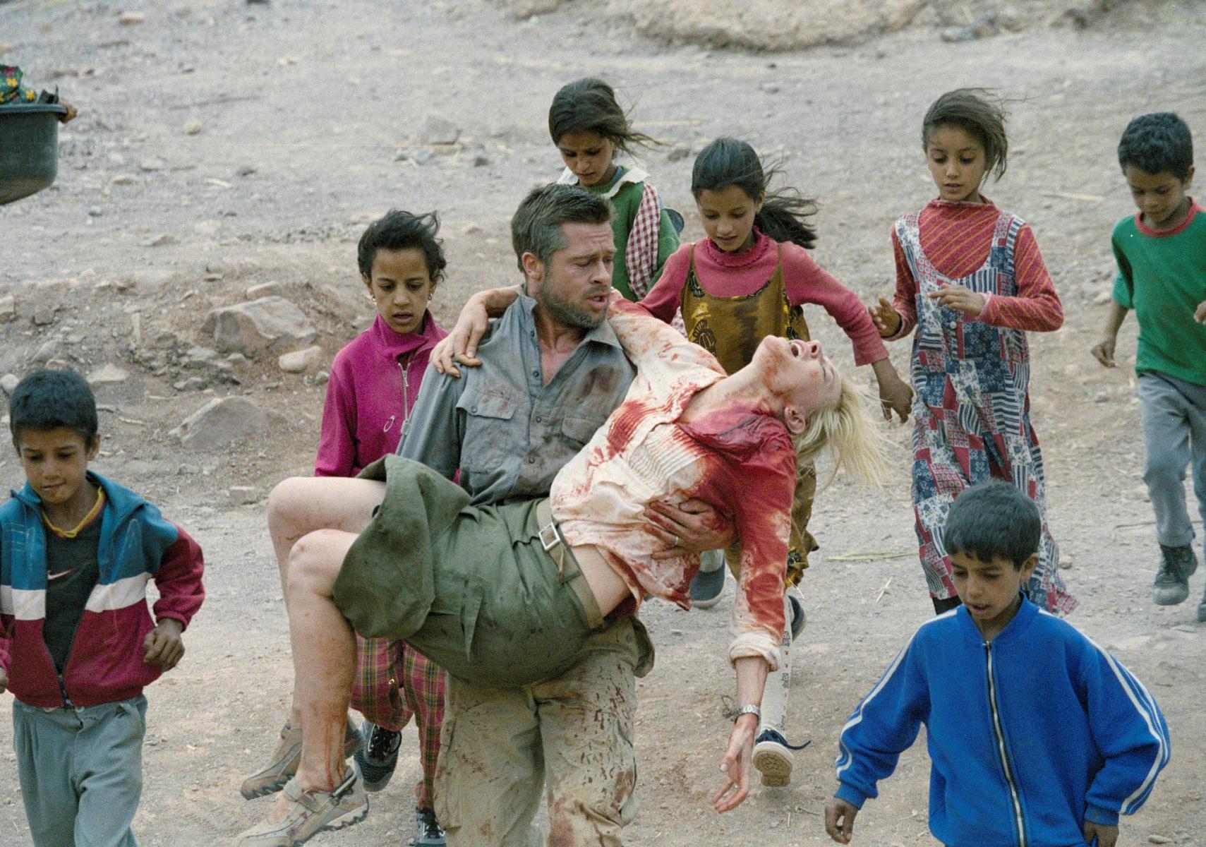Brad Pitt & Kate Blanchett in "BABEL"