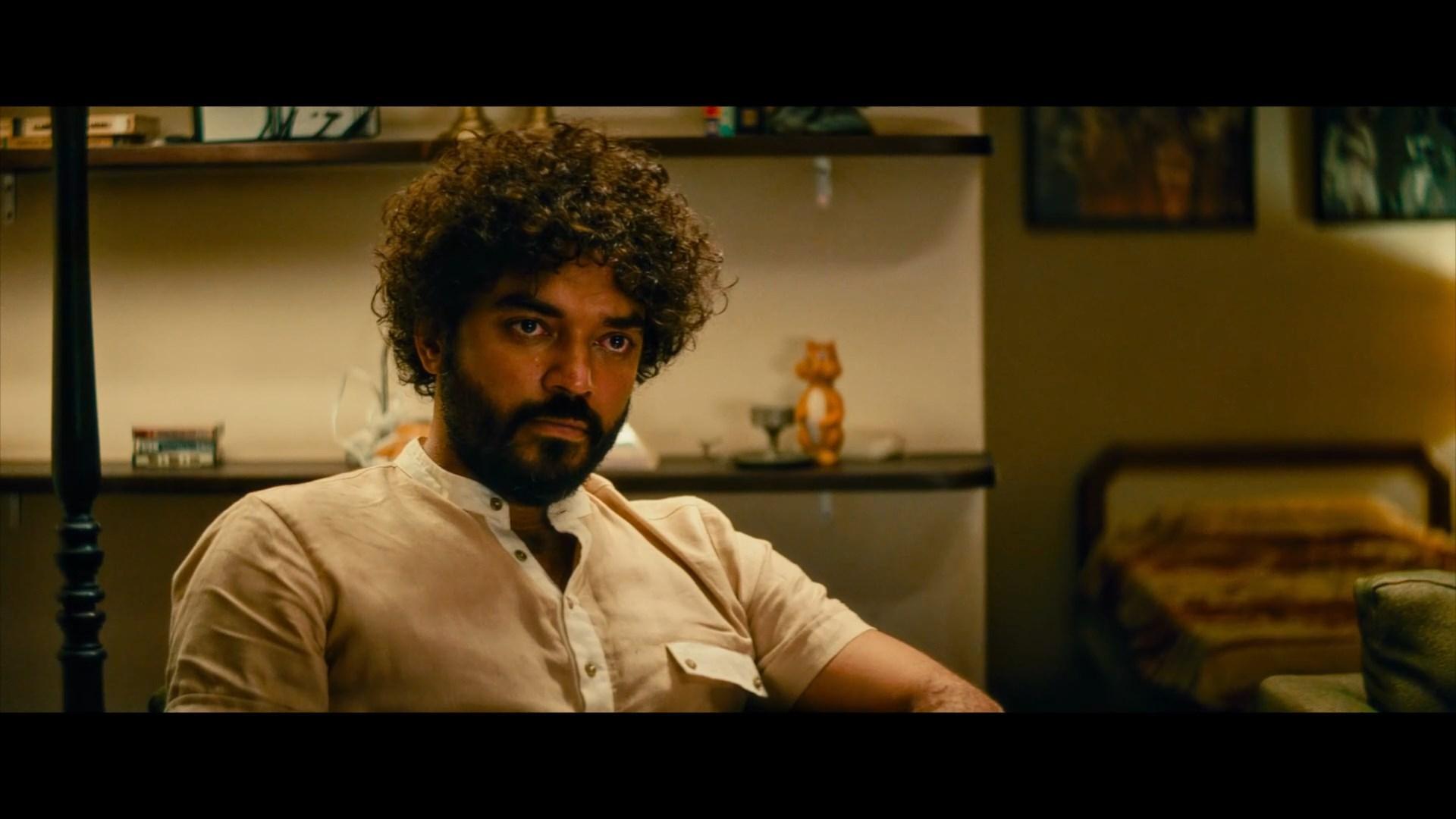 Thomas Aquino as Valdemar